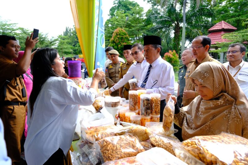 Abdullah Sani usai Mengikuti Apel Siaga Pengamanan Pasokan dan Harga Pangan Jelang Idul Fitri 1445 H. (Foto: Kominfo Prov. Jambi).