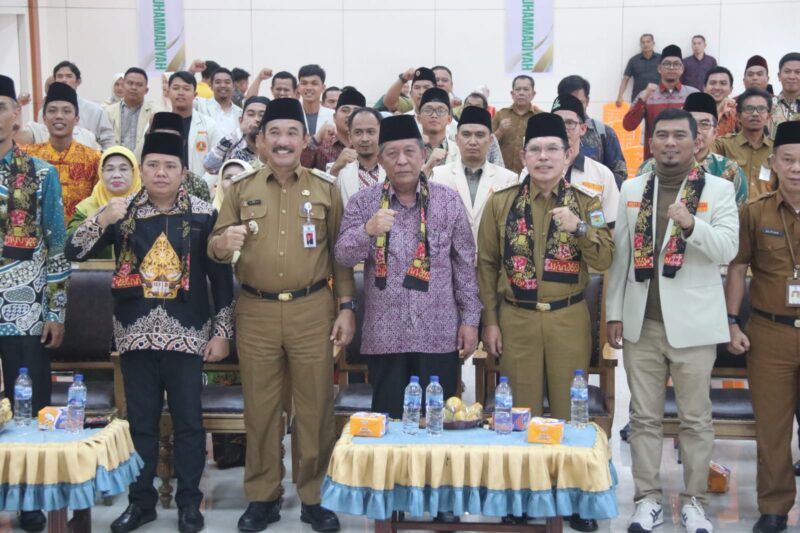 Wakil Gubernur Abdullah Sani mengawali rangkaian Halal Bihalal Pemerintah Provinsi Jambi di Kabupaten Kerinci dan Kota Sungai Penuh. (dok. Kominfo Provinsi Jambi)